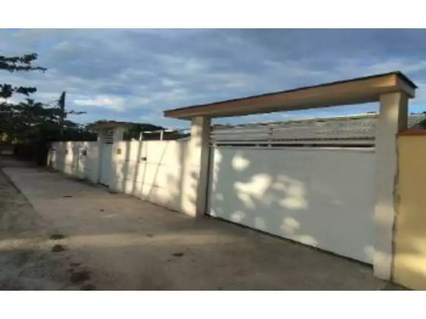 Casa em Leilão com 143m² Construída em Unamar, Cabo Frio/RJ