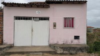 Casa com 2 quartos e 1 vaga de garagem em Iau/BA