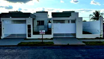 Casa Residencial em Condomínio com 87m² Construída