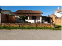 Casa padrão 77m² em Santa Luzia - Tubarão/SC
