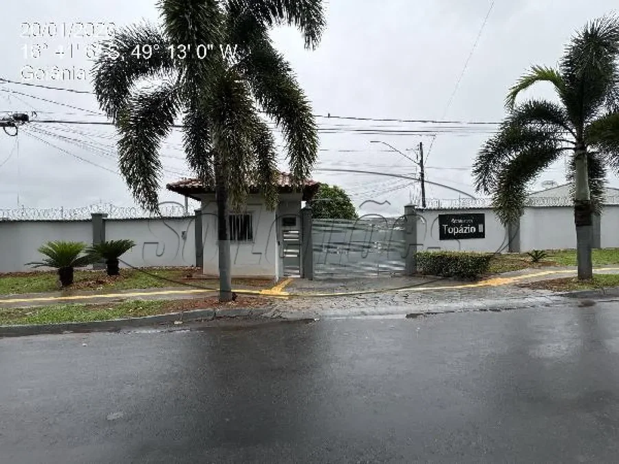 Apartamento com 3 quartos, 3 banheiros e 2 vagas de garagem