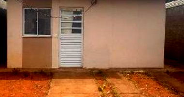 Casa em Uberlândia com 3 Quartos e 2 Banheiros