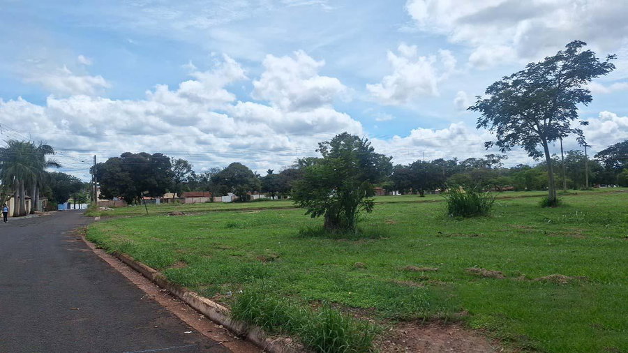 Terreno de 1963,68m² em Planura/MG - Ideal para Lazer ou Investimento