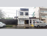 Casa com 1 vaga de garagem, 159,36 m² construídos, ocupada