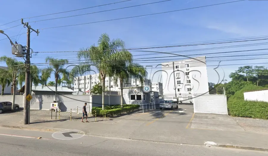 Apartamento em Joinville com 1 vaga e 44,81 m²