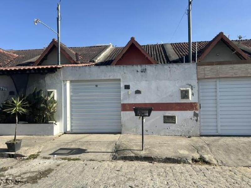Casa com 1 quarto, 1 banheiro, 1 vaga e 56,03m² construída