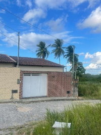 Casa com 3 quartos, 1 banheiro, 1 vaga e 70 m² construída