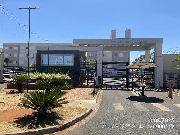 Apartamento com 2 quartos e 1 vaga de garagem