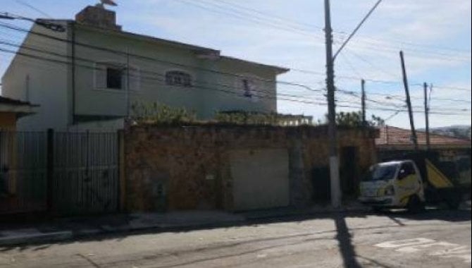 Casa com 4 Quartos e 6 Banheiros em São Paulo