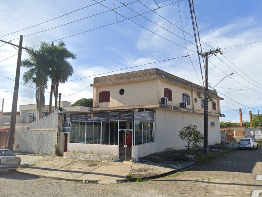Prédio Comercial e Residencial com 3 Imóveis, 440m²