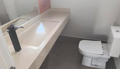 Casa em condomínio com 292m², 1 vaga, ocupada