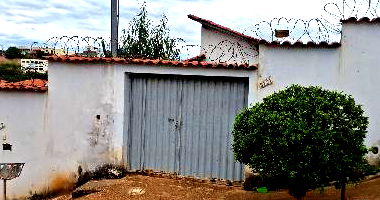 Casa com 2 quartos, 1 banheiro, 1 vaga, 51,18m² construída
