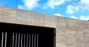 Casa com 273m² construídos, ocupada, 1 vaga