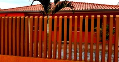 Lote Urbano com Residência na Rua Antônio Vicente e Silva