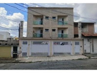Casa em condomínio com 2 quartos, 2 banheiros e 71m² em Santo André