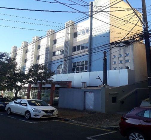 Edifício Comercial em Londrina com Bens Móveis