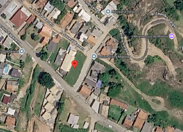 Terreno de 300 m² no Centro