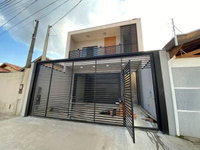 Casa com 3 dormitórios e 4 banheiros, 201,71 m² construídos, ocupada