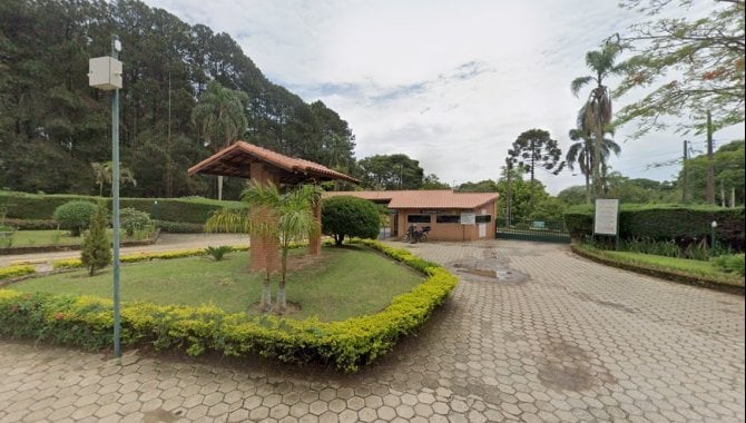 Terreno Amplo em Condomínio Fechado com Vista Panorâmica