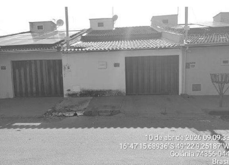 Casa com 57m², 1 vaga e área privativa em Goiânia