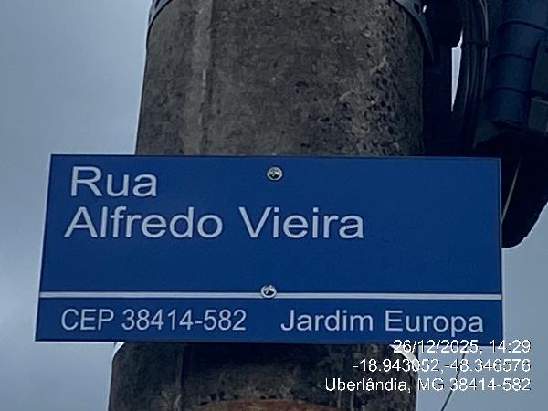 Apartamento 2 quartos com 2 vagas em Uberlândia
