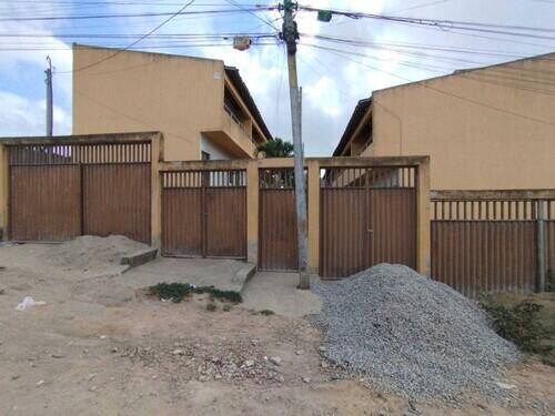 Casa de condomínio com 2 quartos e 2 banheiros em Gravatá