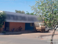 Prédio Comercial com 165,57m² construídos em Campos Verdes