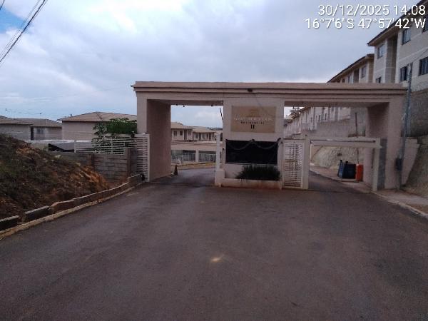 Apartamento com 2 quartos e 1 vaga em Luziânia/GO