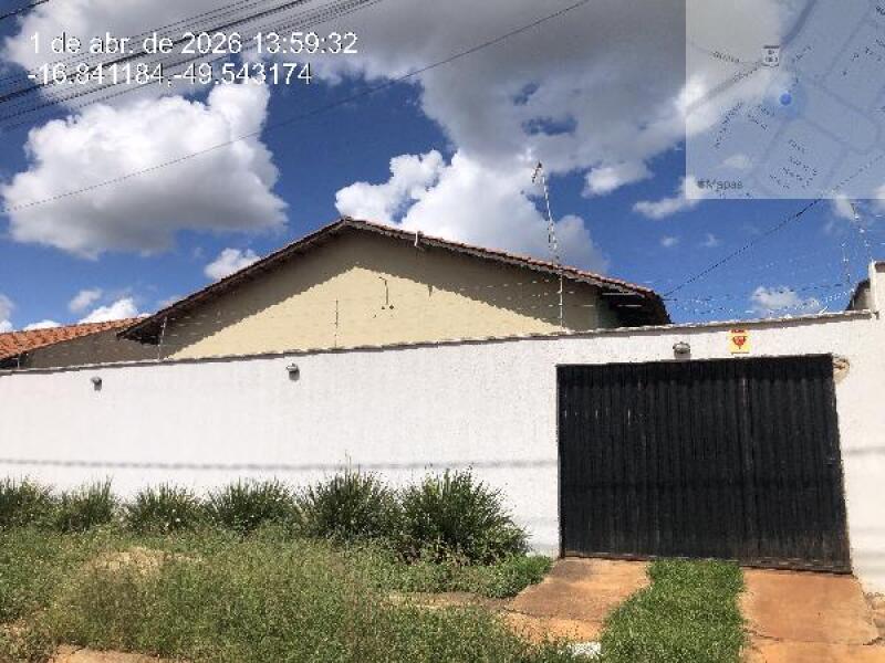 Casa com 2 Quartos e 1 Vaga em Guapó/GO