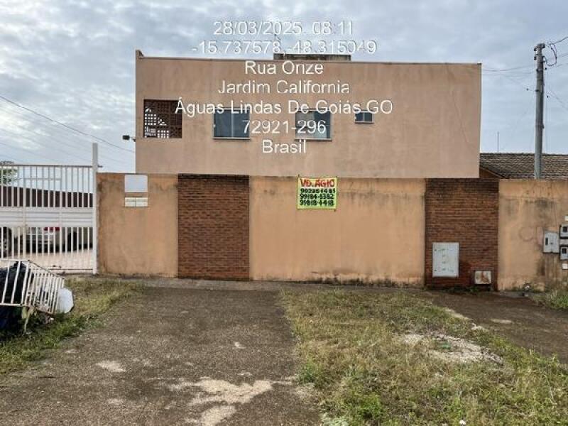 Apartamento com 2 quartos, 2 banheiros e 1 vaga