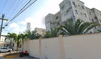 Apartamento com 2 Quartos e 2 Vagas em Condomínio