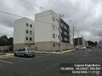 Apartamento com 2 Quartos e Vaga de Garagem em Condomínio