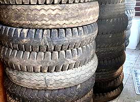 Sucata de Pneus 900x20 em Mondaí/SC