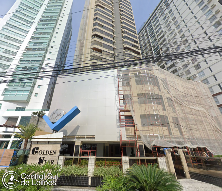 Apartamento 702 com 250.91m² no Golden Star Residence
