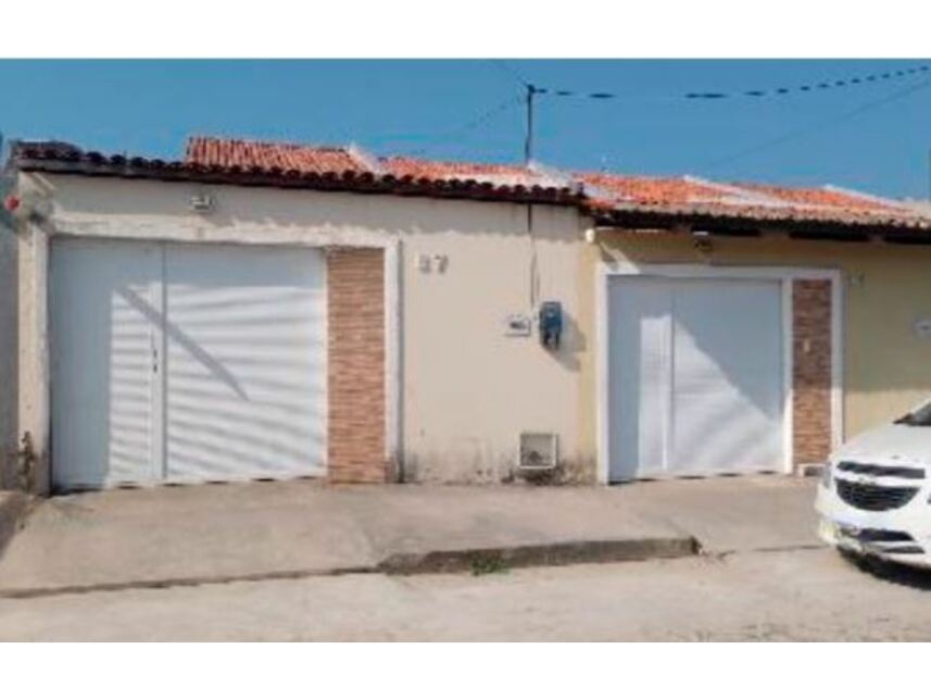 Casa Ocupada em Ancuri com 154m² de Terreno