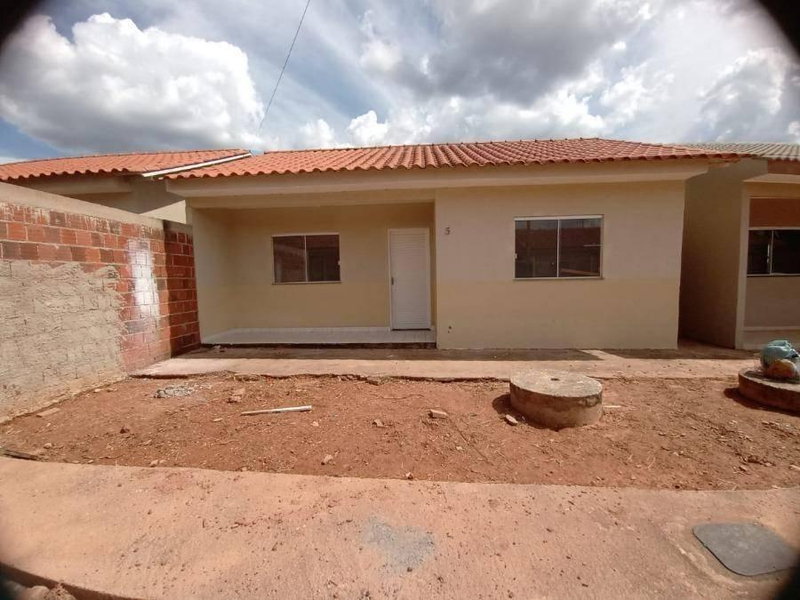 Casa com 2 quartos e 150m² em Águas Lindas de Goiás