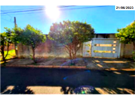 Terreno com 228,66m² e edificação de 71,30m² em Sertãozinho