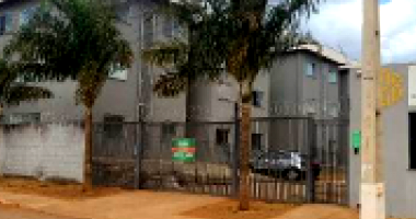 Apartamento com 2 quartos em Luziânia/GO