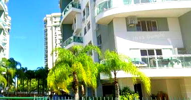 Apartamento Duplex na Barra da Tijuca com Vaga de Garagem