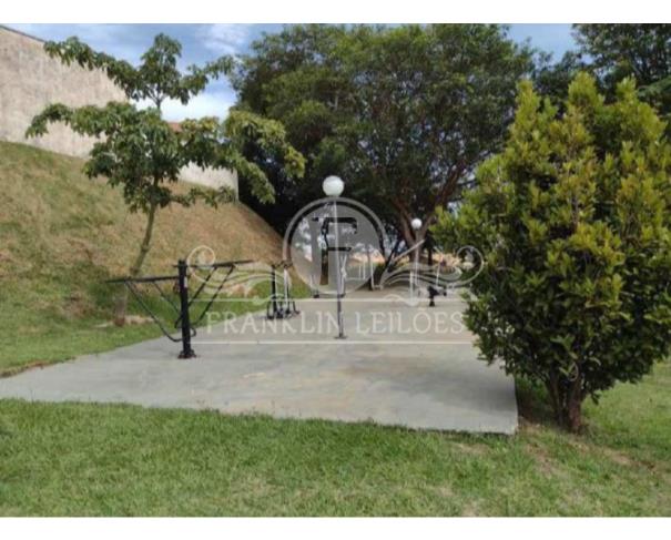 Casa Térrea com 62,76m² em Condomínio Fechado -