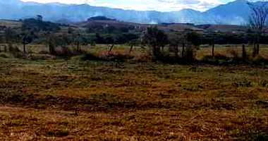 Terreno amplo de 188.563m² ocupado em Zona Rural com comodato