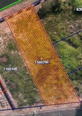 Terreno 374m² em Jardim Baroneza de Motta Paes - Esp. Santo do Pinhal
