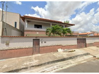 Casa com 338,58m² construída, ocupada, em Promissão