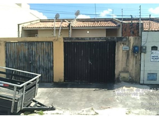 Casa com 51,26m² e terreno de 80m² em Maracanaú/CE
