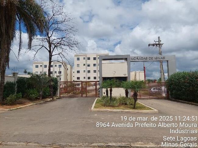 Apartamento 2 quartos, 1 banheiro, 1 vaga, 43,14m² privativos