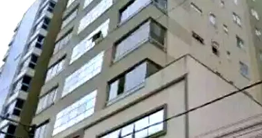 Apartamento em Leilão com 3 Quartos em Itapema