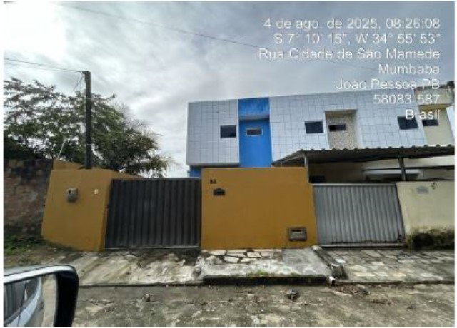 Casa Duplex em João Pessoa com 3 Quartos e 2 Banheiros