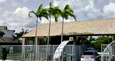 Casa espaçosa com 271m² construída, ocupada - perfeita para reformas
