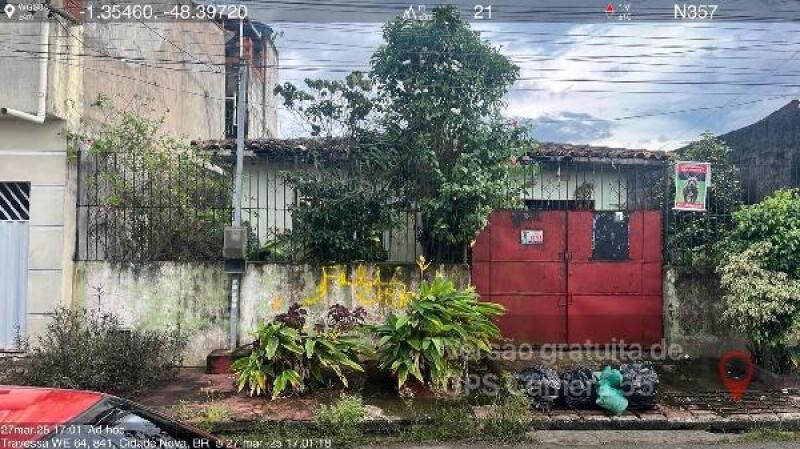 Casa 78,45m² com 2 quartos, 2 banheiros e 1 vaga