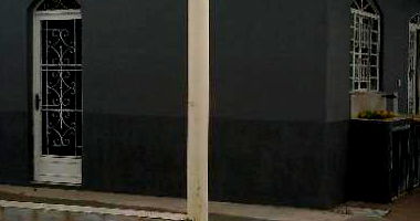 Casa com 2 quartos, 1 banheiro, 69m² construída, ocupada